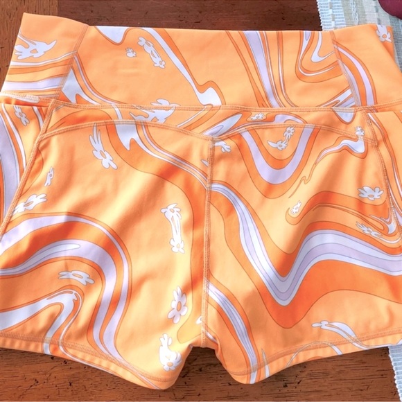 FABLETICS 🏃♀️HIGH WAIST 2 HIP POCKET WORK OUT RUN YOGA GYM SHORTS W39-42” XXL - Picture 3 of 9